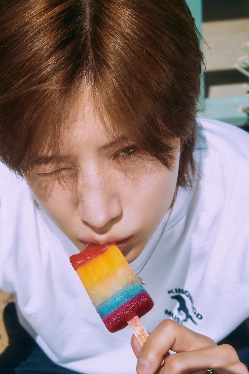 kvisualzine's tweet photo. ¡#TAEMIN nos desvela más teasers de su próximo lanzamiento #Guilty!💿🧊

Este cuarto mini álbum saldrá el próximo 30/10 👀 #태민 #SHINee #TAEMIN_Guilty https://t.co/dSgI8QWxEa