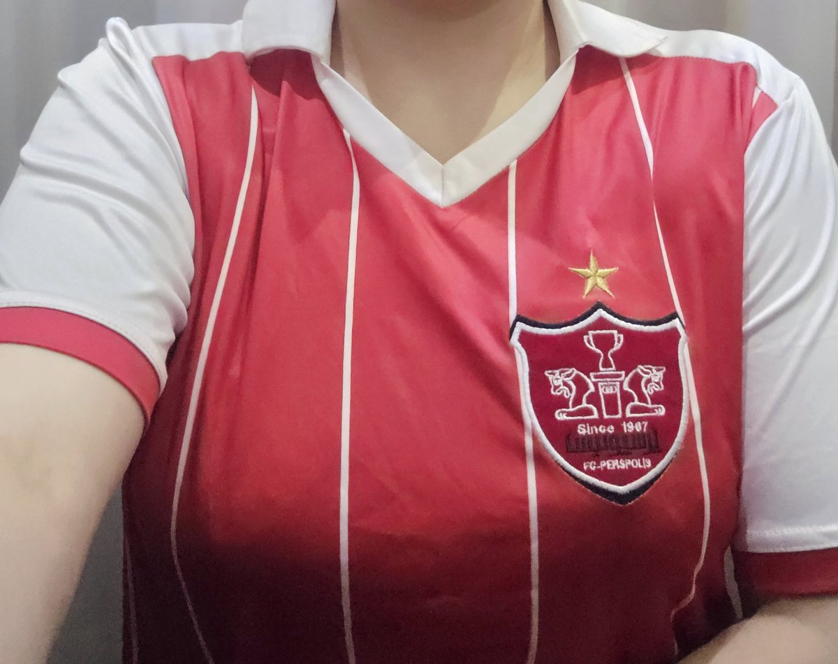 گُلابتون✌️ tweet media