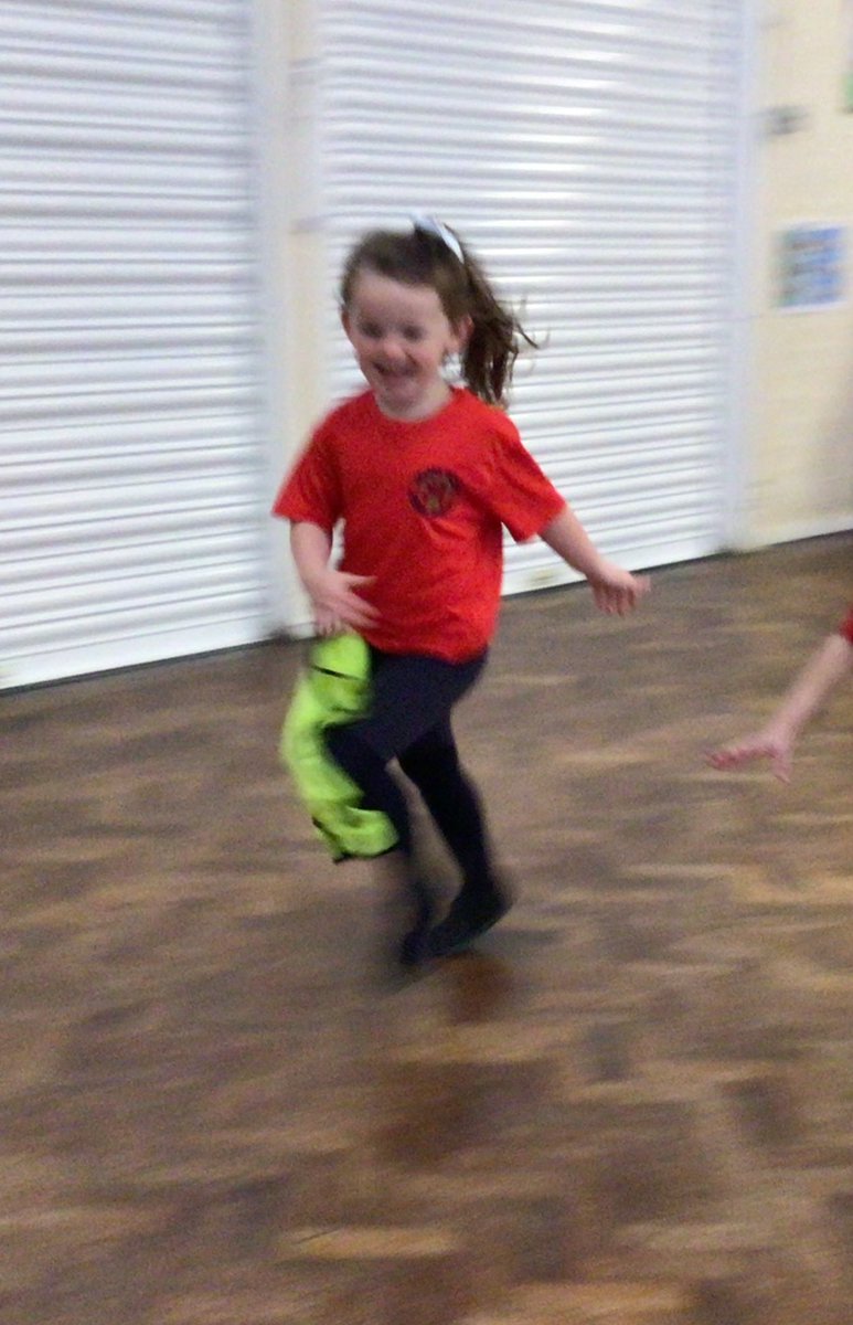 Year1_GV's tweet photo. During P.E this week we enjoyed taking part in a team game. 
We used our listening skills, spacial awareness and dodging skills to ensure the fox didn’t catch us!
#year1 #pe #peri #wehavethePOWER https://t.co/BikC6tEj6a