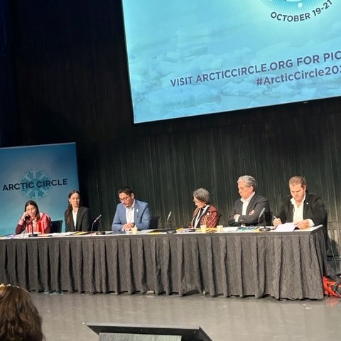 There was a fascinating Food Sovereignty discussion at the @_Arctic_Circle Assembly! Thanks to the moderator @PhDJSpence and speakers Anja Márjá Nystø Keskitalo, Laura Suorsa, Daniel Smirat, Lisa Koperqualuk, the Honourable Dan Vandal (@stbstvdan), and André Moreau. #Arctic