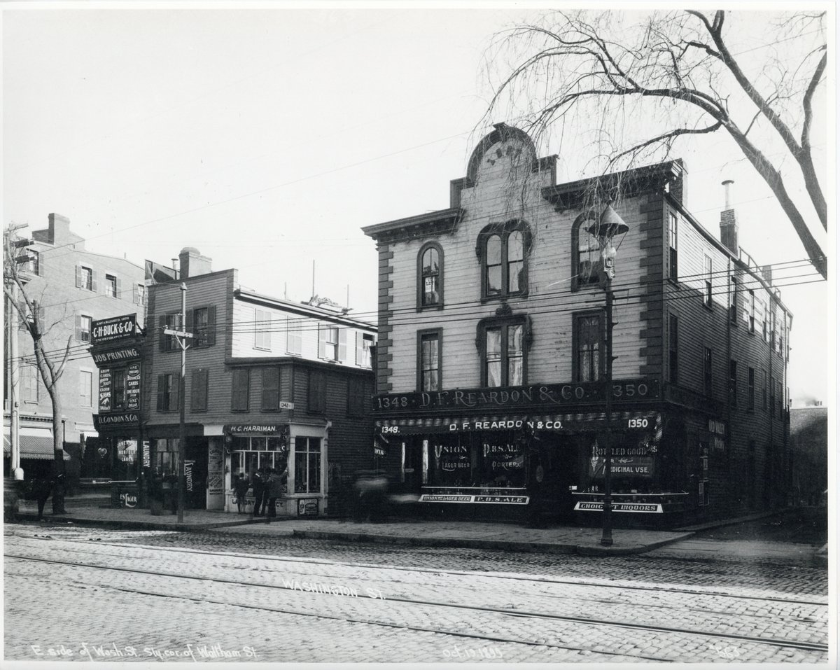 Washington Street at Waltham Street photographed #onthisday in 1899. We see some pretty interesting shops in this photo! What do you see? ow.ly/xZHN50PYLbx