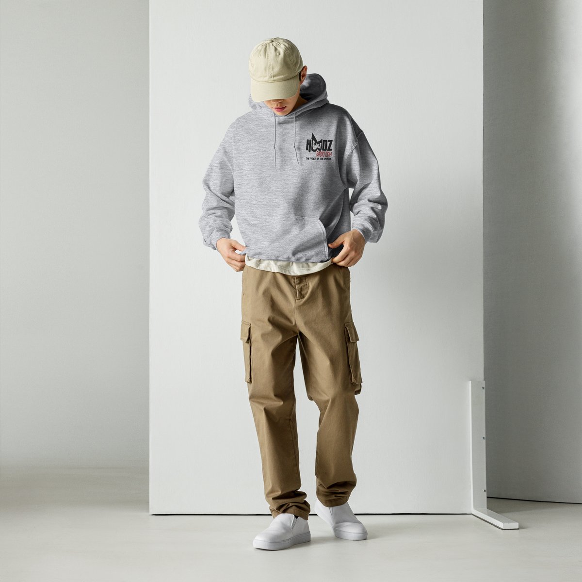 KayBondEnt's tweet photo. Introducing the ultimate streetwear essential - Hoodz Hoodie! 🙌🔥 This unisex hoodie is designed to keep you cozy and stylish all day long. With its hip and edgy vibe, it's perfect for any occasion. Rock the timeless appeal of Hoodz with its sleek design and comfortable fit. Whe https://t.co/EPpS9niAEc