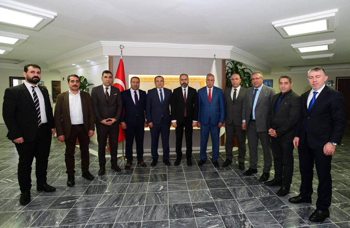 VAN YYÜ (@habervanyyu) on Twitter photo Erciş Birlik Platformu, Üniversitemiz Rektörü Sn. Prof. Dr. Hamdullah Şevli’yi makamında ziyaret etti. Ziyarette, Van’ın ve ilçelerinin gelişimi için hep birlikte çalışmak gerektiğine değinildi.
<a href="/hsevli/">Hamdullah Şevli</a> #VanYüzüncüYılÜniversitesi #VanYYÜ Erciş Birlik Platformu, Üniversitemiz Rektörü Sn. Prof. Dr. Hamdullah Şevli’yi makamında ziyaret etti. Ziyarette, Van’ın ve ilçelerinin gelişimi için hep birlikte çalışmak gerektiğine değinildi.
<a href="/hsevli/">Hamdullah Şevli</a> #VanYüzüncüYılÜniversitesi #VanYYÜ