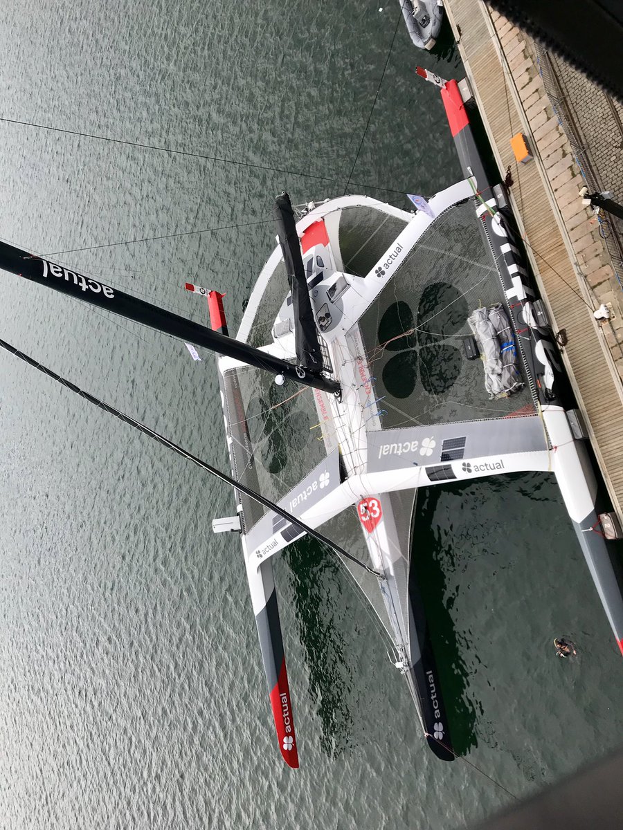 LHsansfiltre's tweet image. Last call for @TransatJV 2023
@Team_actual_ vu du rooftop @ENSM 🙏Marie 
et @SVRLazartigue 
#ultim #trimaran #ponton #team #transatjacquesvabre #lehavre #halage #cordages #zodiacs #skippers #coskipper #skipper #navigateurs #voile @LH_LeHavre @lehavreetretat