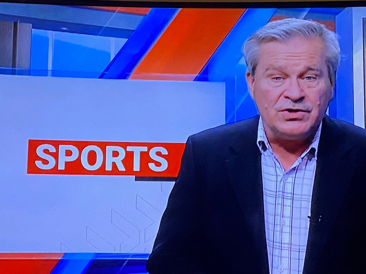 Great to see <a href="/CKWS_TV/">Global Kingston</a> recognize Mike Postovit for 40-years of service to Kingston sports. Mike has never lost his enthusiasm and love of telling the stories of local athletes. Congratulations Posto. Kingston is lucky to have you! #40Years #CKWSTV