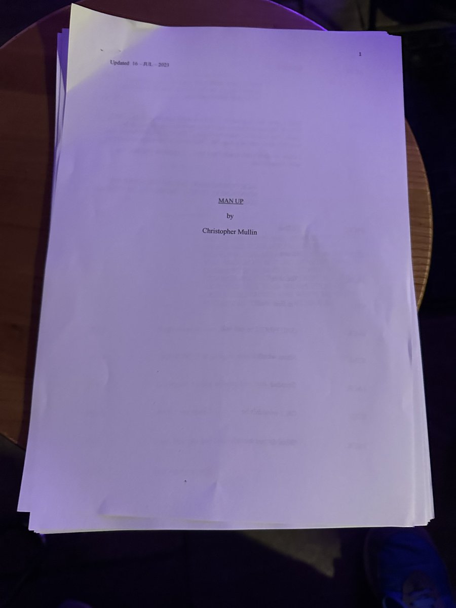 TheCharacterFac's tweet photo. We read Man Up last night by the talented Chris Mullin @TheCharacterFac @53two, as always thanks for the hospitality @Simon_Naylor!! We will be reading every second Monday from now on 😊 https://t.co/YiYyf61PP6