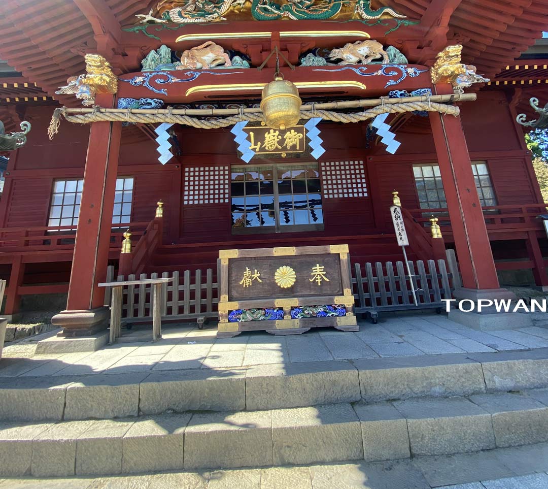 treasuredogs's tweet photo. おはようございます。御岳山にある武蔵御嶽神社に行ってきました。TOPWANのスタッフであるわんこは愛犬ご祈祷をして頂きました。行くまで苦労しますが御岳山も神々しくとても好きな場所です。

#武蔵御嶽神社 　#青梅市 　＃武蔵御岳山 #御岳山 https://t.co/Hvy20Uaya4