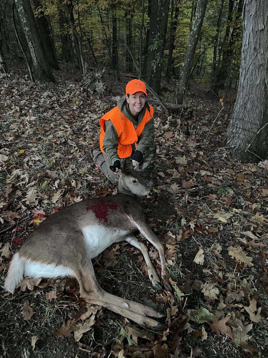 airalana24's tweet photo. Early muzzleloader season ✅ dropped at about 30 yds! #doedown #fillthefreezer Husband got one about 30 minutes after me!!! https://t.co/xP0gjFyx1u