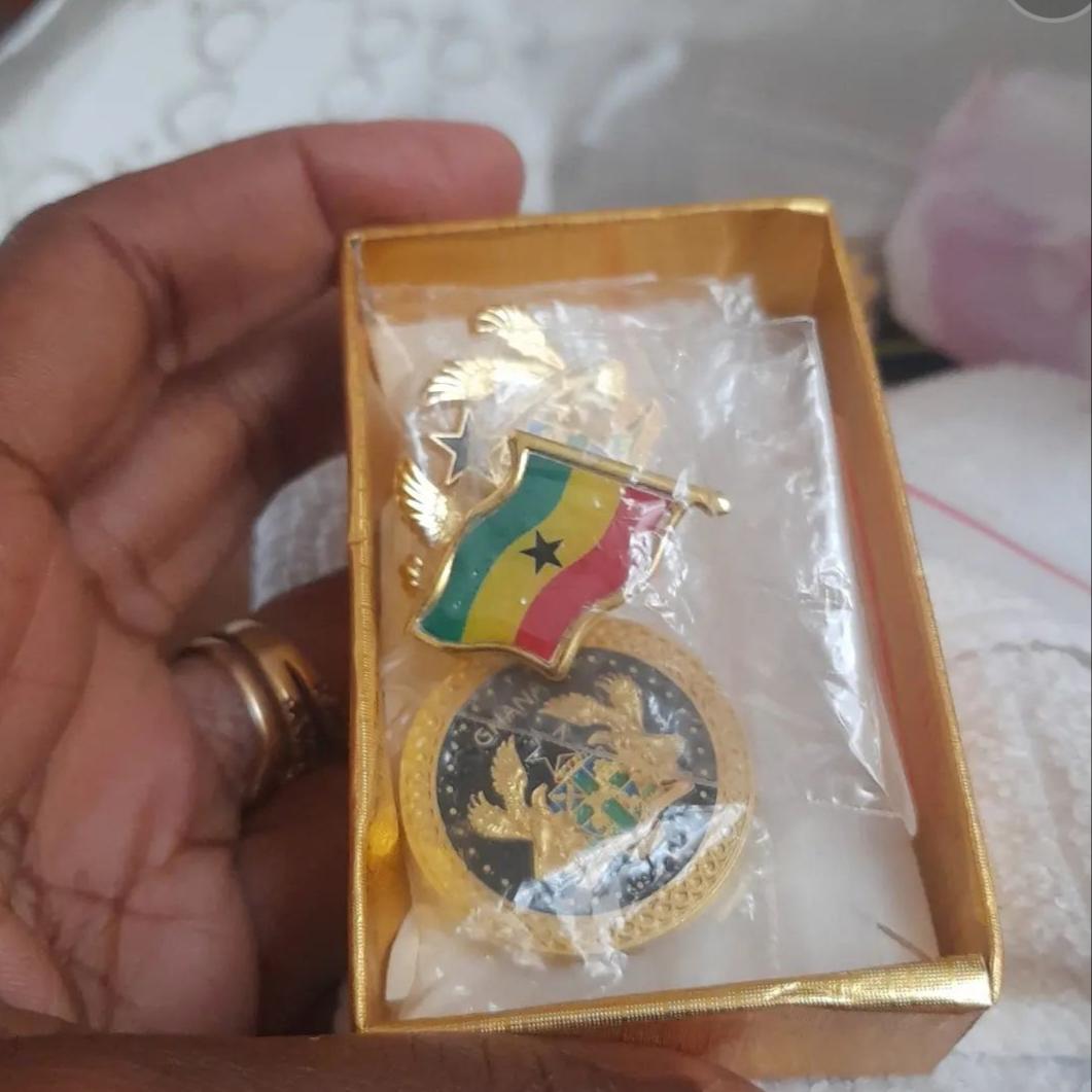 StyleMaker6's tweet image. Embrace Ghana's rich cultural heritage with these exquisite brooches.