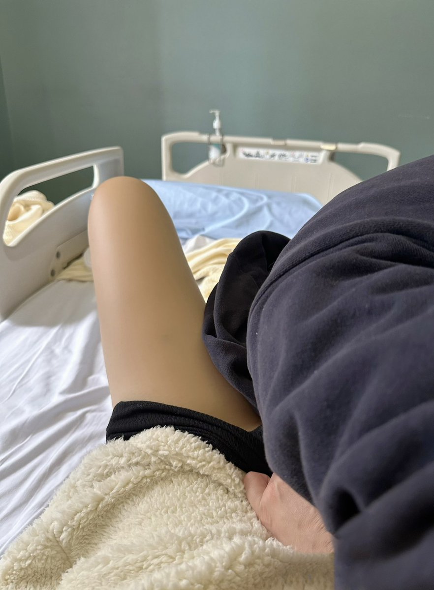 I was hospitalised the other day , so we bring the fun to the hospital 😝