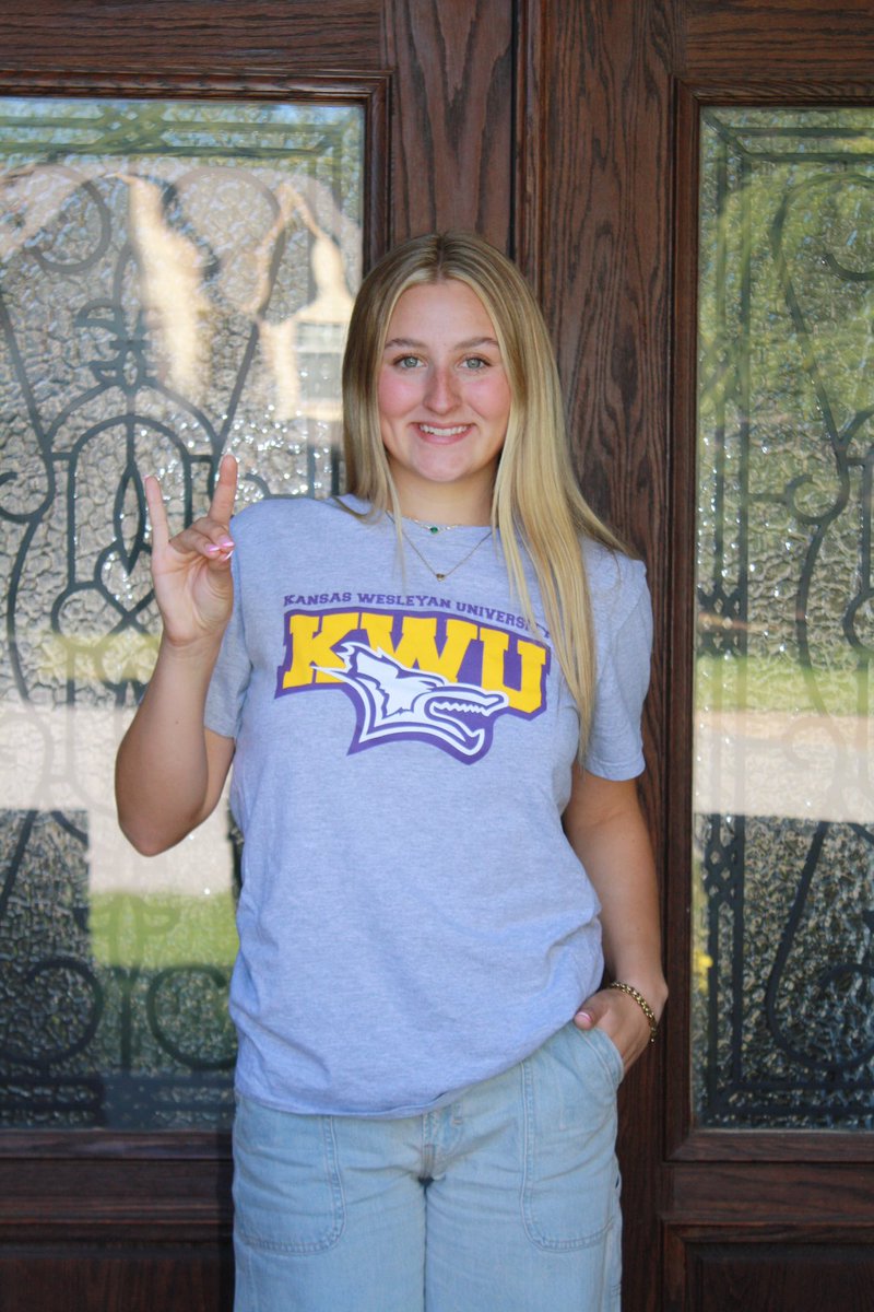 CaliWorsham's tweet photo. #RollYotes @KWUSoftball @kwucoyotes @Coops10RC https://t.co/X38Jm3TkpT
