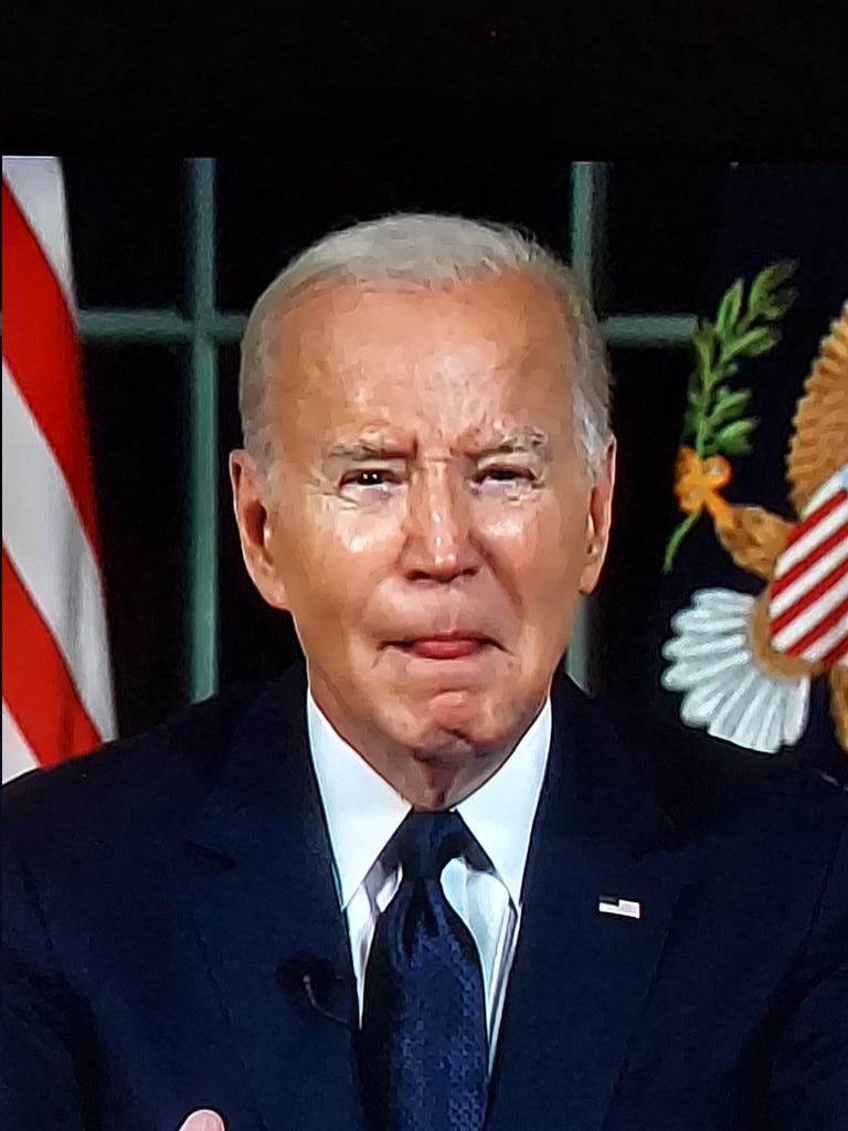 mitc23508's tweet image. Oh God.....here we go again with this mumbo jumbo bumbling fool!! #EMBARRASSINGAF #PLEASEMAKEITSTOP