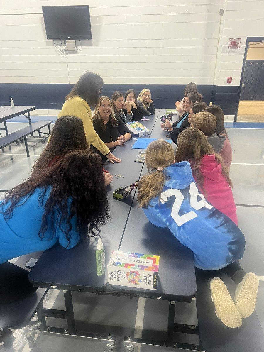 Thank you <a href="/LearningGizmos/">Learning Gizmos</a> for an educational and fun game night! We had a wonderful turnout and our families were all smiles! If you’re looking for an event that promotes family fun and learning, Learning Gizmos is where it’s at! #mortonelspark <a href="/MEMSPAchat/">#MEMSPAchat</a>