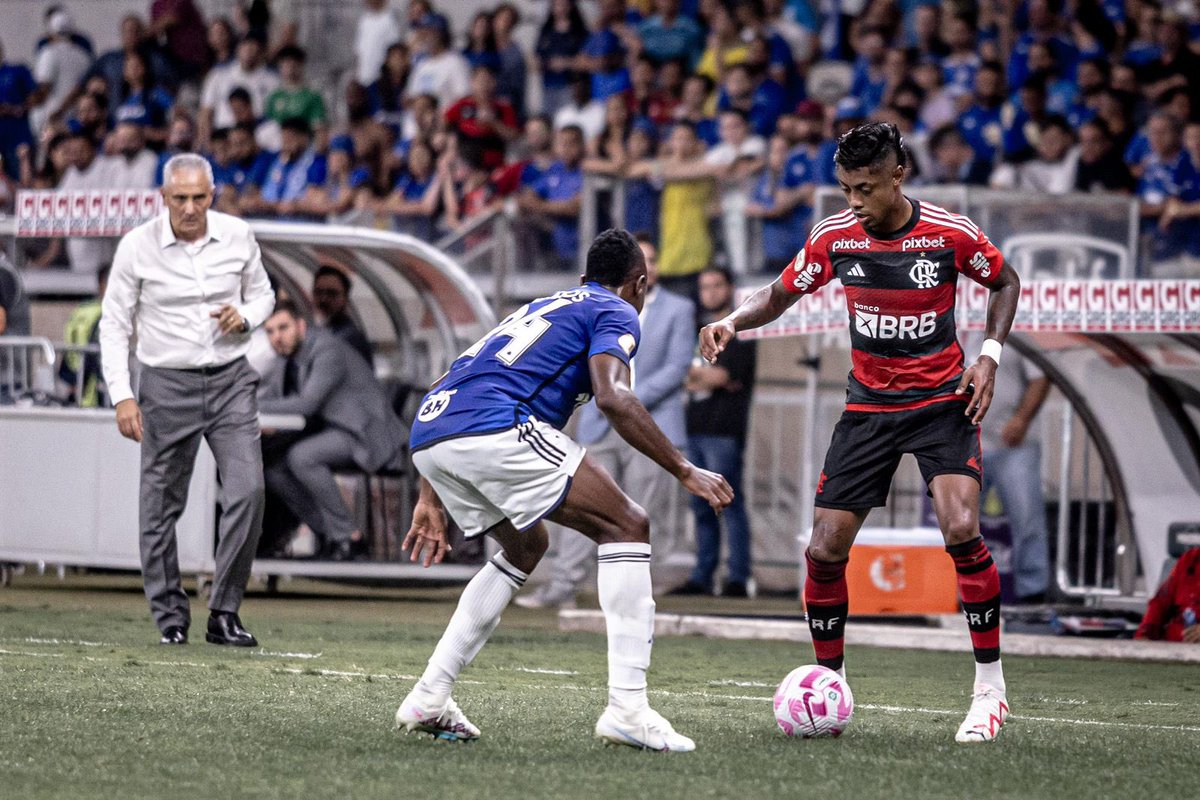 Grande vitória Flamengo, seguimos em frente 🔴⚫️