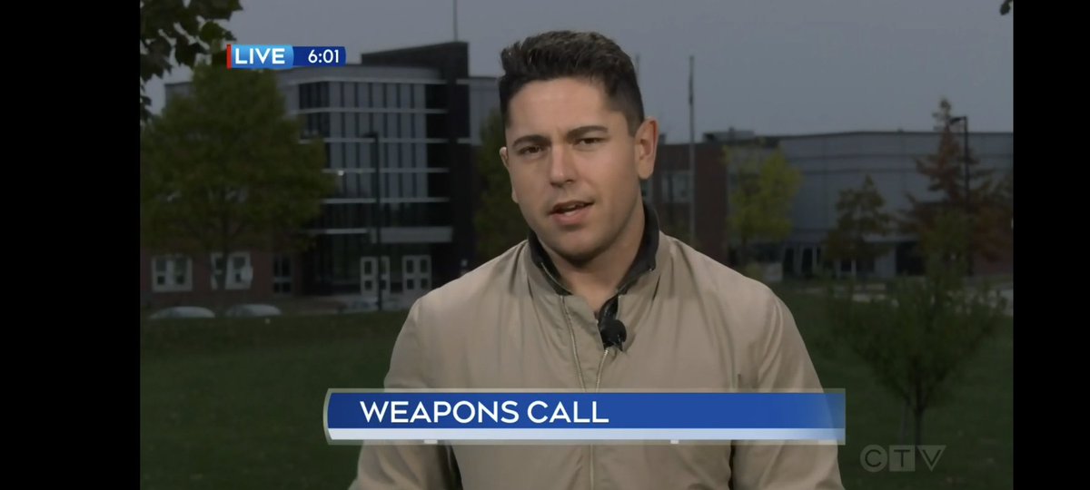 Tonight I went live with @TyOnCTV from the high school gun incident in Kitchener. This was my setup, and what it looked like on TV. #tvnews #livetv #BehindTheScenes