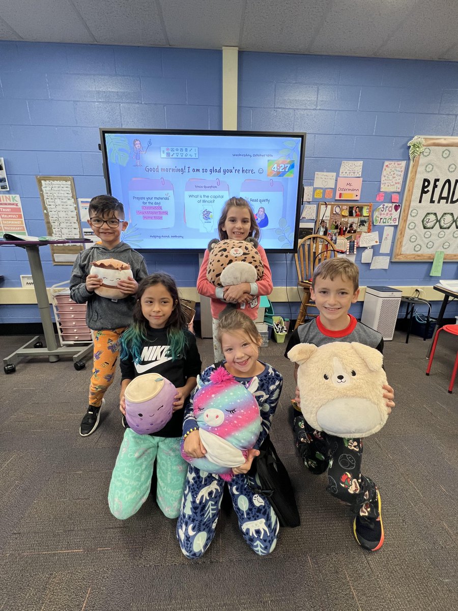 Classroom Spotlight - Ms. Ostermann's Class:  #Team111 earned 60 PAWS Applause and met their goal! Student's voted on a class reward and chose to have a pajama/stuffy day. 😊#movingmountains