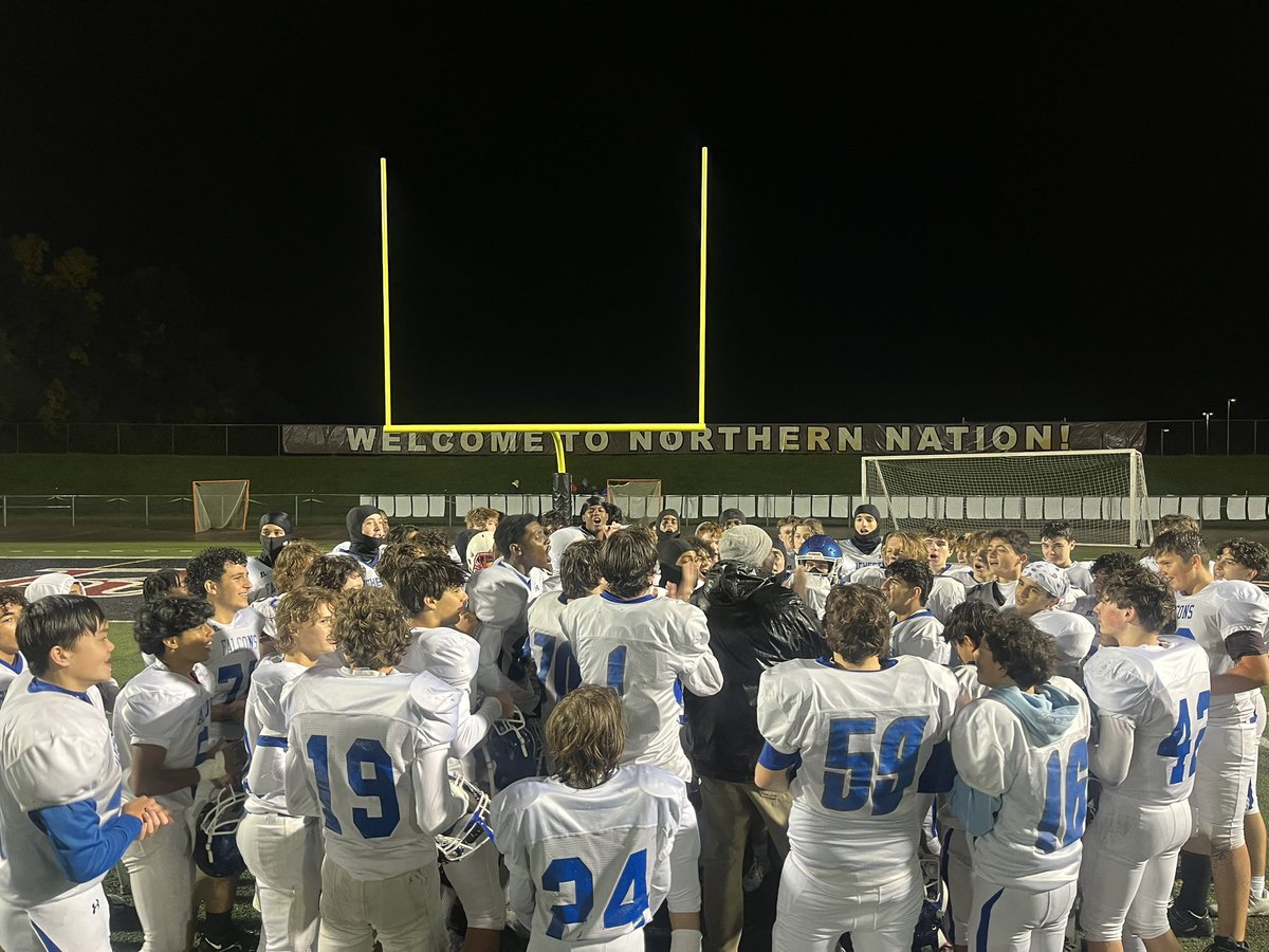 CoachRaySpeaks's tweet photo. What a great TEAM win.  @rocfootball https://t.co/HHezOXOYwe