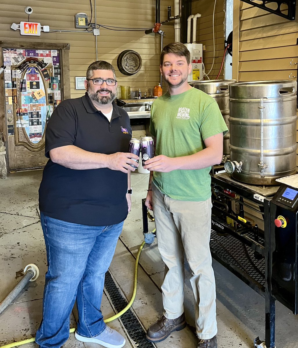 Brickyard Brewing (@brickyardbrewco) on Twitter photo Today we had the pleasure of hosting our good friend Craig, from Magic Bear Beer Cellar. 
We’ve once again collaborated on our pilot system to make a one-off beer we are excited to release to you. 
Stay tuned during the upcoming weeks for details 🍻 🐻 🧱 Today we had the pleasure of hosting our good friend Craig, from Magic Bear Beer Cellar. 
We’ve once again collaborated on our pilot system to make a one-off beer we are excited to release to you. 
Stay tuned during the upcoming weeks for details 🍻 🐻 🧱