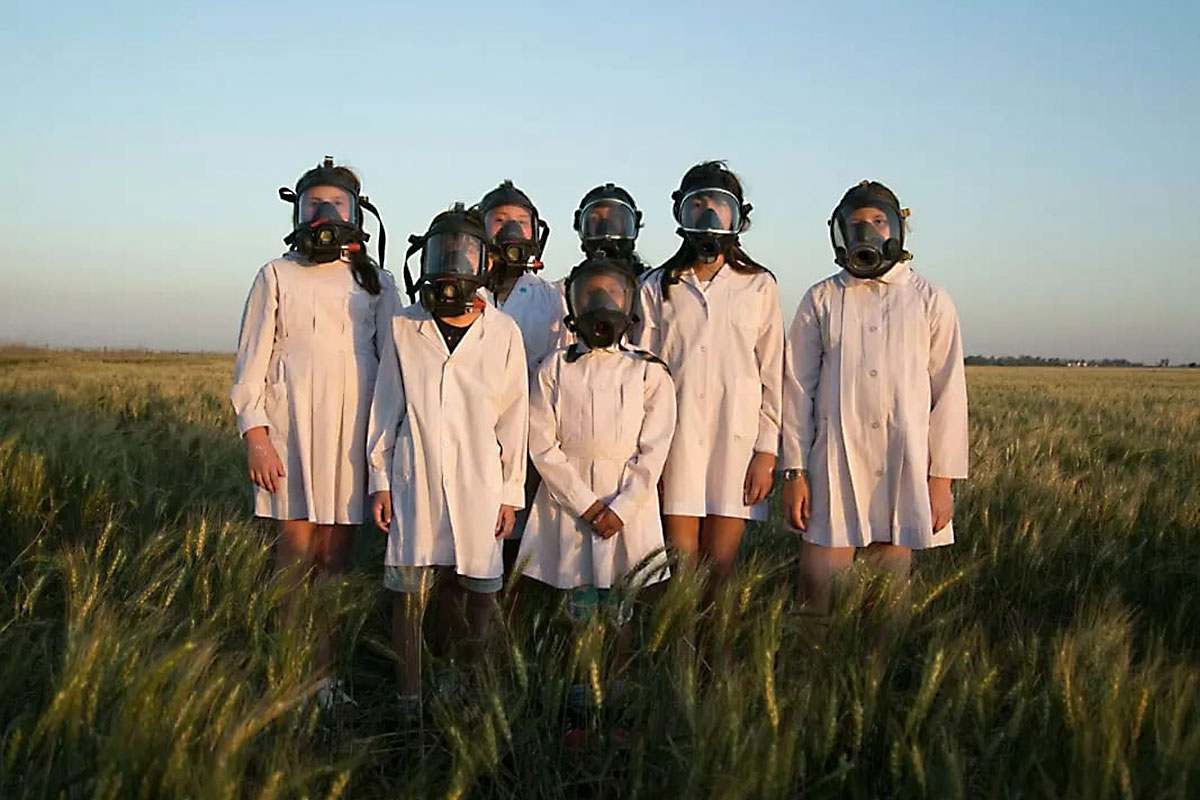 Tierra_Viva_'s tweet image. El músico Ramiro Lezcano convirtió sus clases en escuelas rurales de Córdoba en un proyecto colectivo: Canciones urgentes para mi tierra. Estudiantes y artistas reconocidos editaron un disco doble y preparan un gran concierto el 12 de noviembre. 🏫🎶
➡️bit.ly/3tw88zF