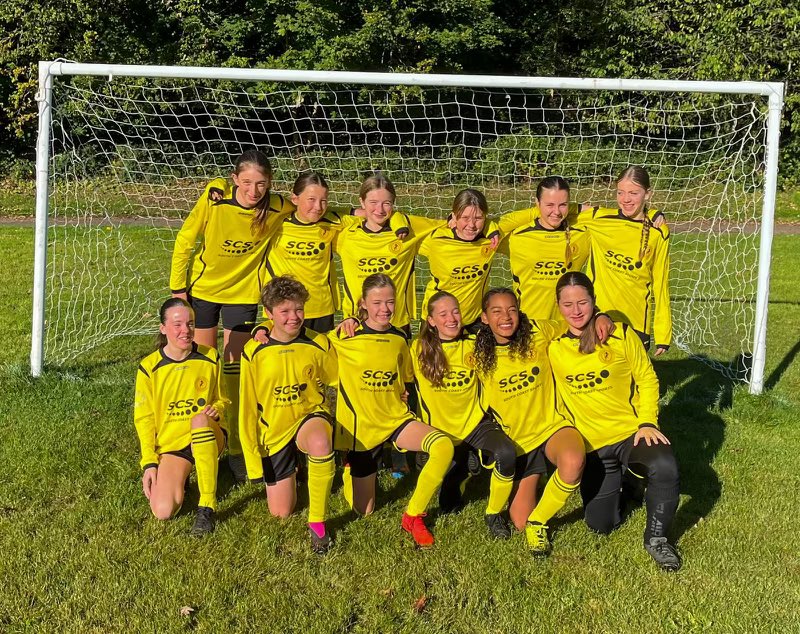 Don’t they look smart! 😁

We’re very pleased to be supporting <a href="/CuckfieldCosmos/">Cuckfield Cosmos FC</a> U13’s girls this season with sponsorship for their brand new kit supplied by the excellent <a href="/PremierSports/">Premier Sports</a> ! 

We hope you have a great season, girls! 
#ActiveKids #SportsCoaching #SouthCoastSports