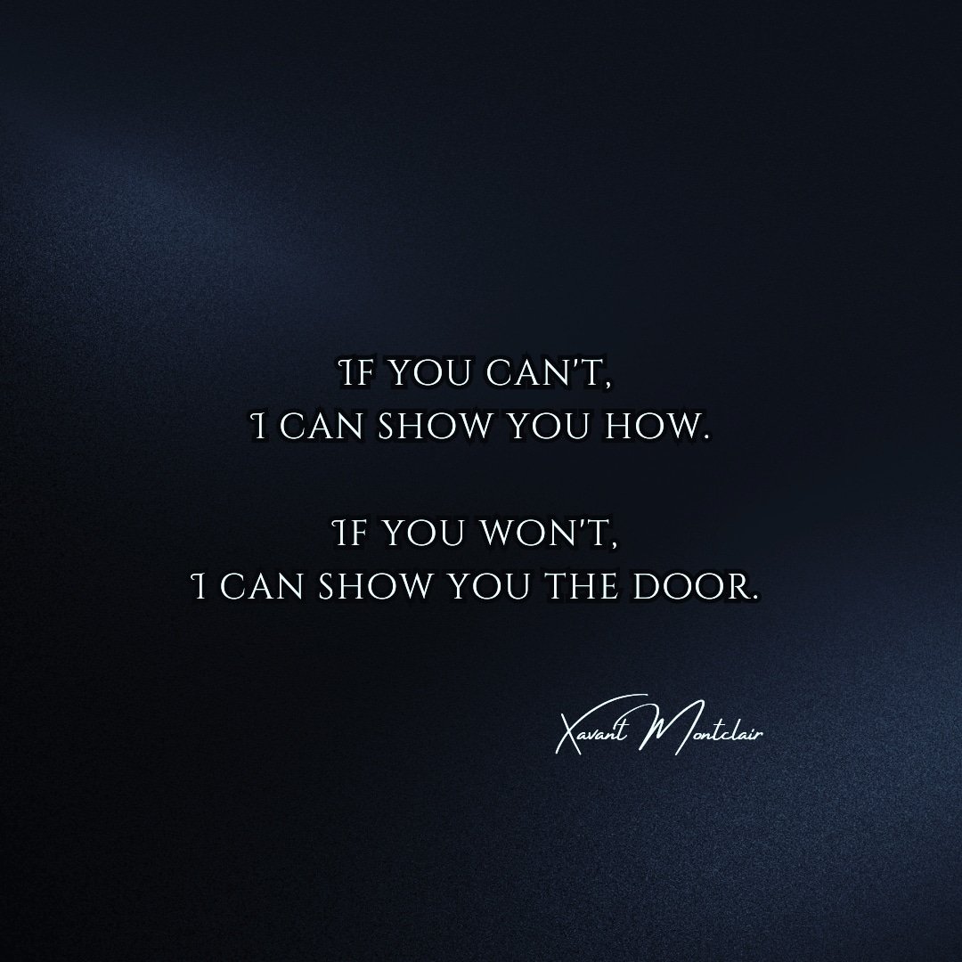 Xavant_'s tweet photo. I can help you up...or I can help you pack... https://t.co/iJhRKFplYA