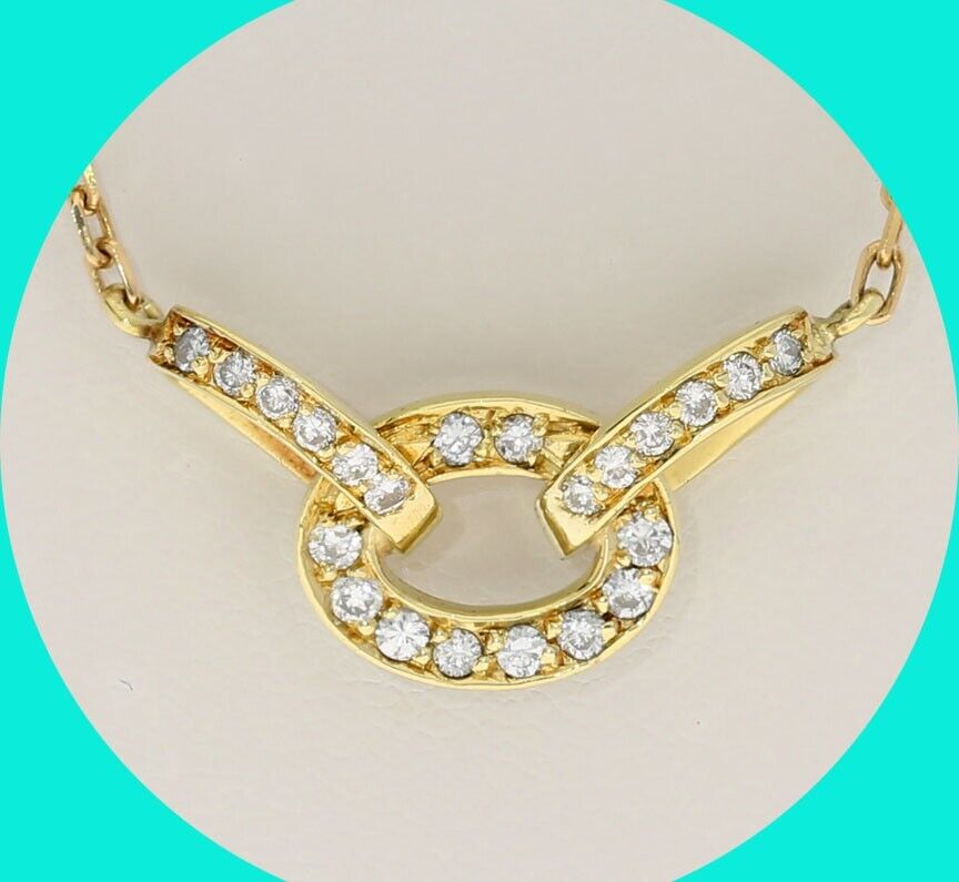 A chunky necklace, perfect to enhance a fall neckline. Chain link station necklace in 18K yellow gold with .48CT #diamonds. (15” long). #diamondnecklace #diamondpendant #goldnecklace #falljewelry #fallnecklace #fallpendant ebay.com/itm/1260537479…