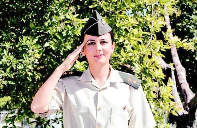 Şehit Yarbay Songül Yakut Türk Silahlı Kuvvetleri'nde bölük ve ilçe jandarma komutanı olan ilk kadın komutan oldu. Görev süresi boyunca 10’u takdirname 50’ye yakın başarı ödülü aldı. Aile içi şiddet gibi konulara da önem veren Yakut görev yaptığı yerlerdeki köylerde kadınların…