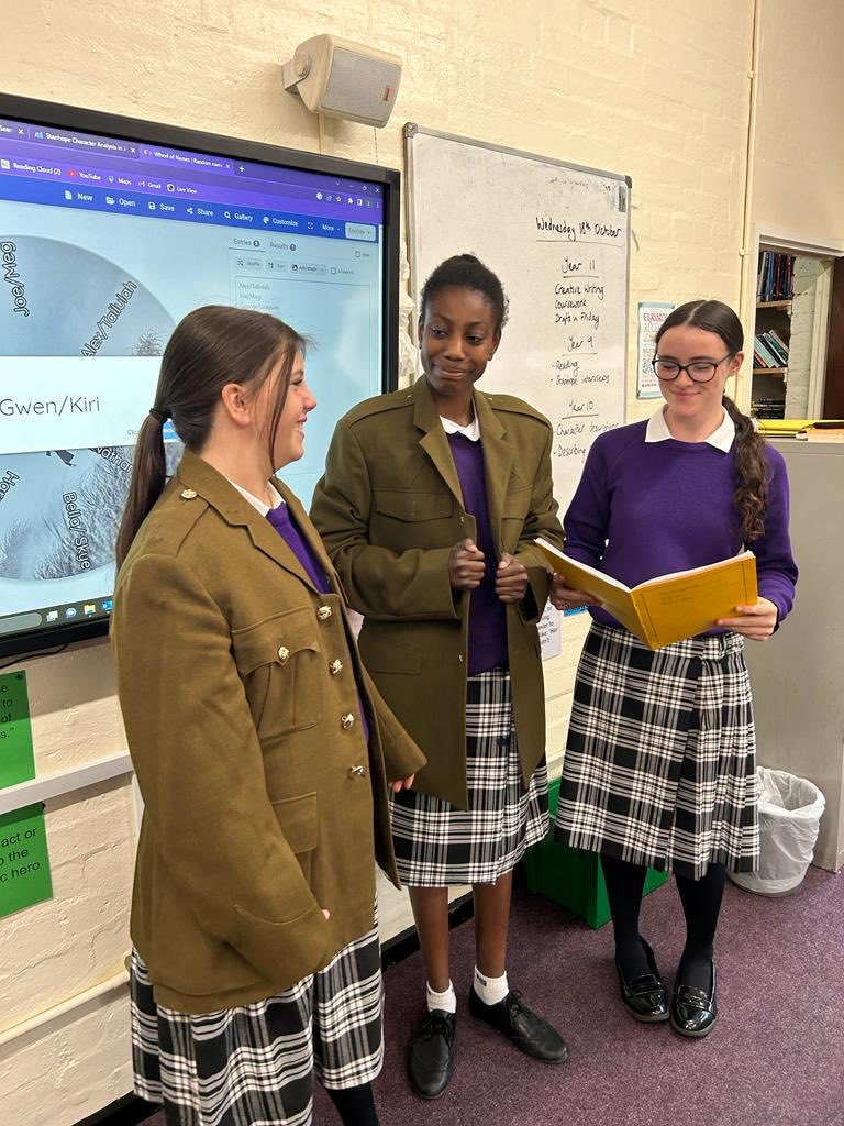 Ravenenglish_EC's tweet photo. Good to see Year 10 throwing themselves into ‘Journey’s End’ as they focus on performing the key scenes that they have analysed in depth…⁦@ellesmerecoll⁩ ⁦@HPLedu⁩ https://t.co/x2gV1nciAQ