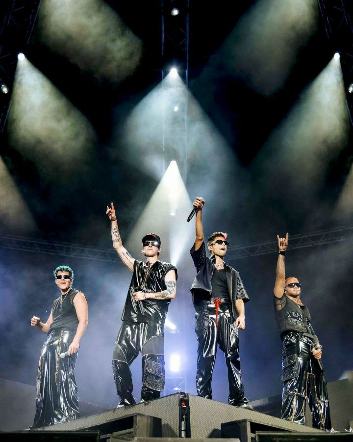 anrolon's tweet photo. Aún me cuanta   creer que nos quedamos sin fecha 
#cncoenparaguay #CNCO #PARAGUAY #G5PRO @g5pro @cncomusic #ultimacitaparaguay https://t.co/mOR13VBm5y