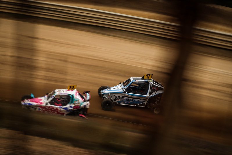 Gran fin de semana con el <a href="/CERX_RFEDA/">Campeonato de España de Rallycross Loterías</a> en Sever do Vouga🇵🇹
Compartiendo tiempo con los pilotos junior, mostrándoles las curiosidades y entresijos del <a href="/FIAWorldRX/">FIA World Rallycross Championship</a> y <a href="/RX2eOfficial/">FIA RX2e Championship</a> .

Un gustazo ver la pasión que tienen por el rallycross. Hay futuro💪🏽