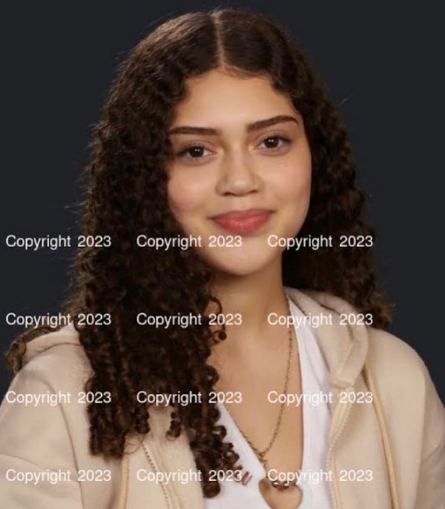 itsavibe's tweet photo. a 15 year old girl from Franklin, Massachusetts has been missing for over a week now

Jazlyn Rodrigues was last seen leaving her home on October 10th around 7:00pm

please re-share to help this family find their daughter 🙏🏽 https://t.co/dWYcgagKCZ