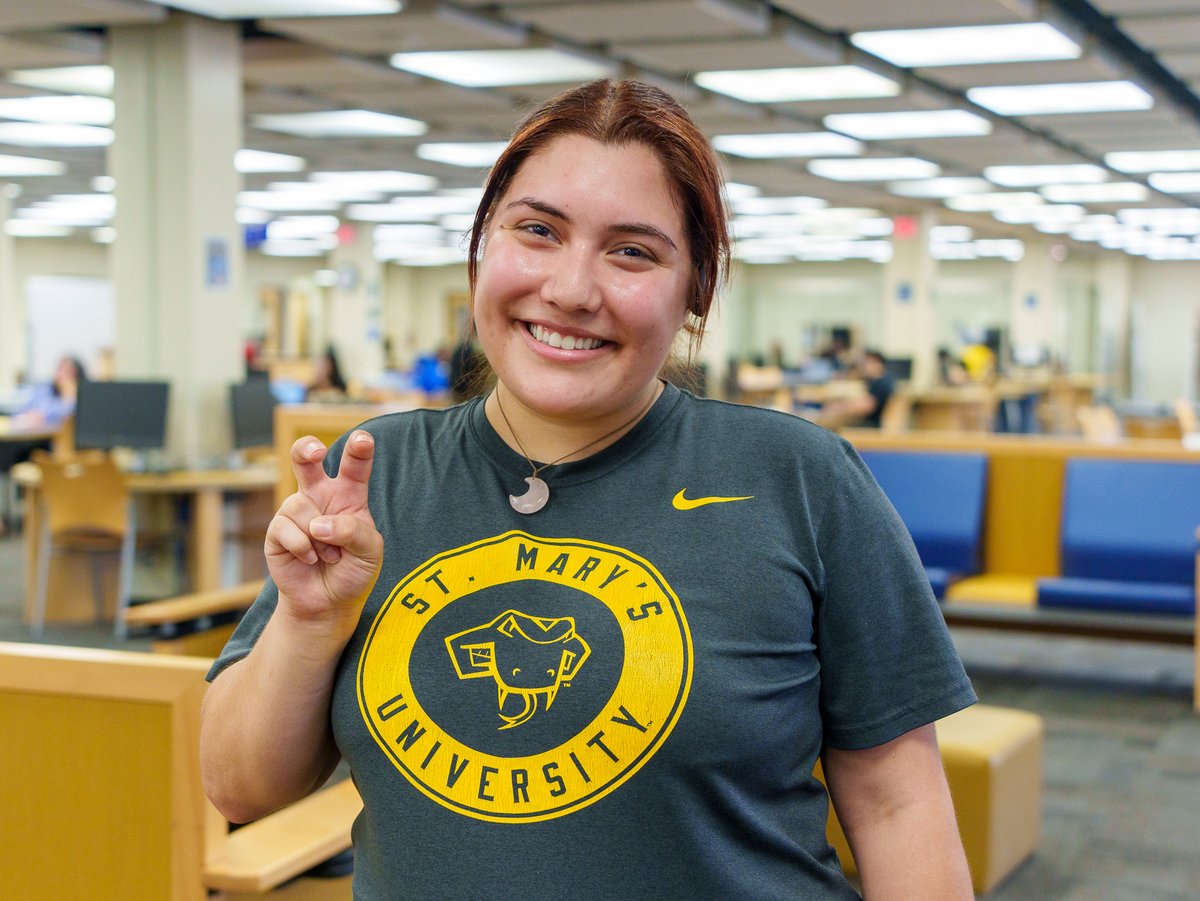 StMarysU's tweet image. #SpiritThursday!