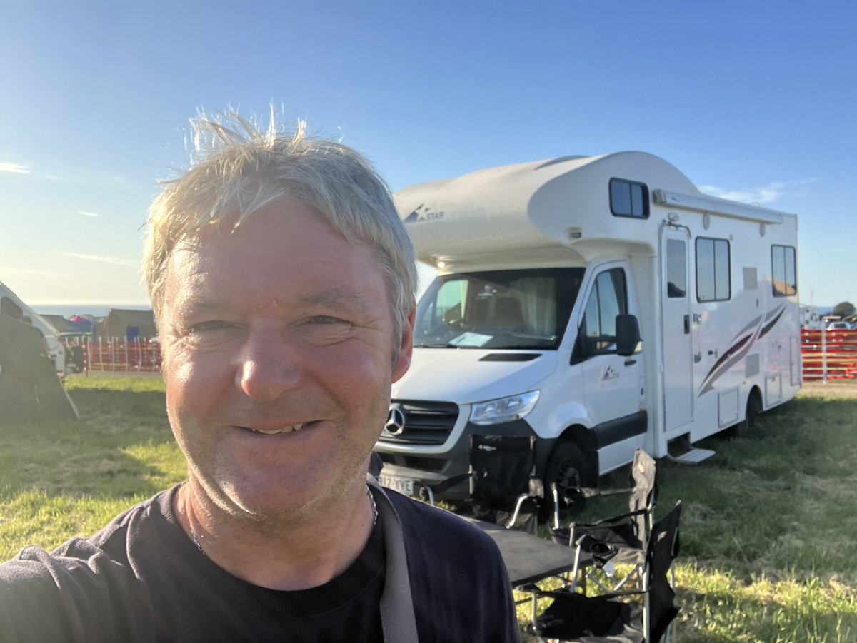 Jim Hunter tweet media