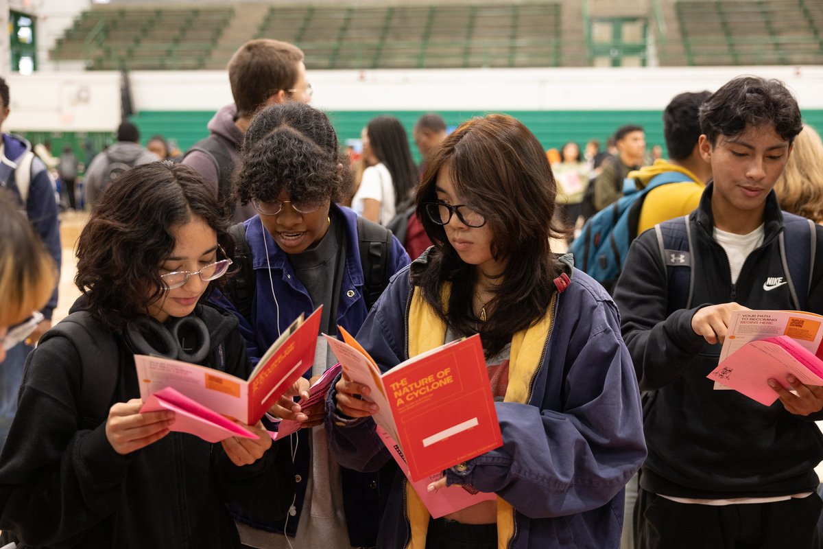 DM Public Schools tweet media