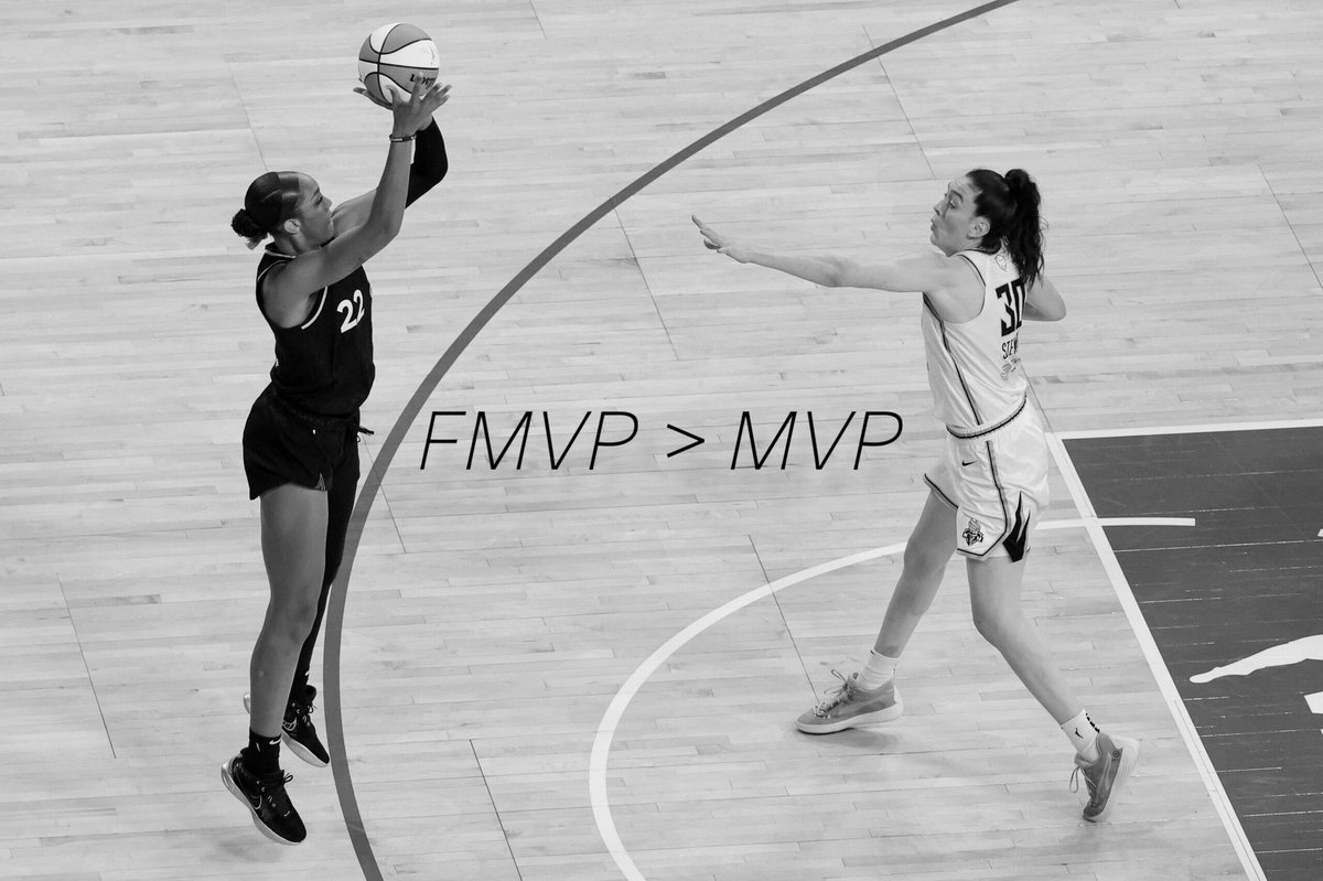 The Pettiest Laker Fan 🤫 tweet media