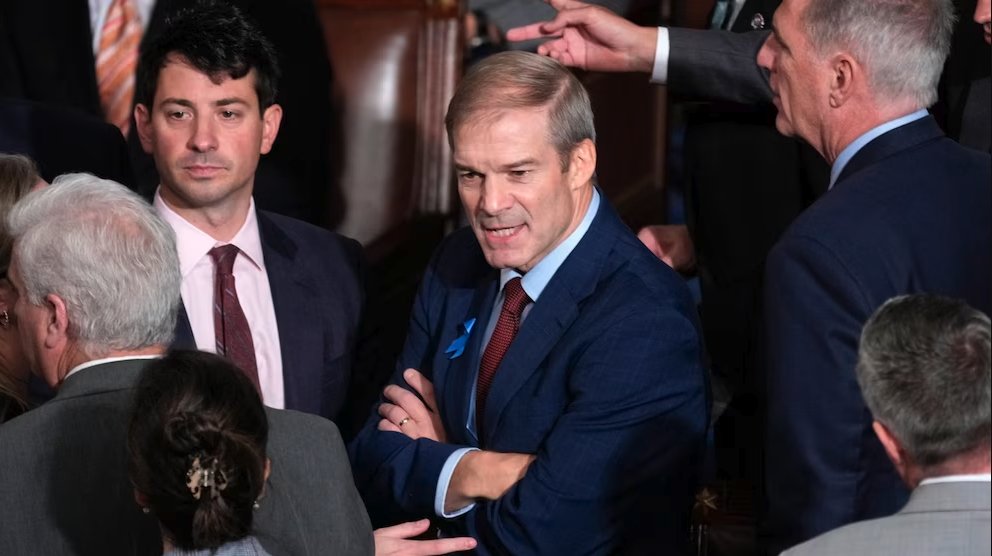 ❗️ SOME OF THE ANTI-JIM JORDAN HOLDOUTS ARE REFUSING TO MEET WITH JORDAN OR TAKE HIS CALLS. MAKE YOUR VOICES HEARD! Here are the Republican holdouts: 1. @RepDonBacon voted for McCarthy 2. @VernBuchanan voted for @ByronDonalds 3. @RepKenBuck voted for Emmer 4. @LChavezDeRemer…