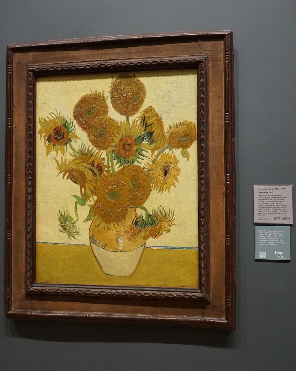 ladyick4real's tweet photo. Here's to a day filled with creativity, imagination, and endless beauty!. A person who understands and loves an exquisite painting is very valuable.
 #LondonArtGallery #ArtisticAdventures #GalleryDay https://t.co/EuNFlymkum