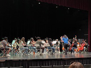 NPHS Strings tweet media
