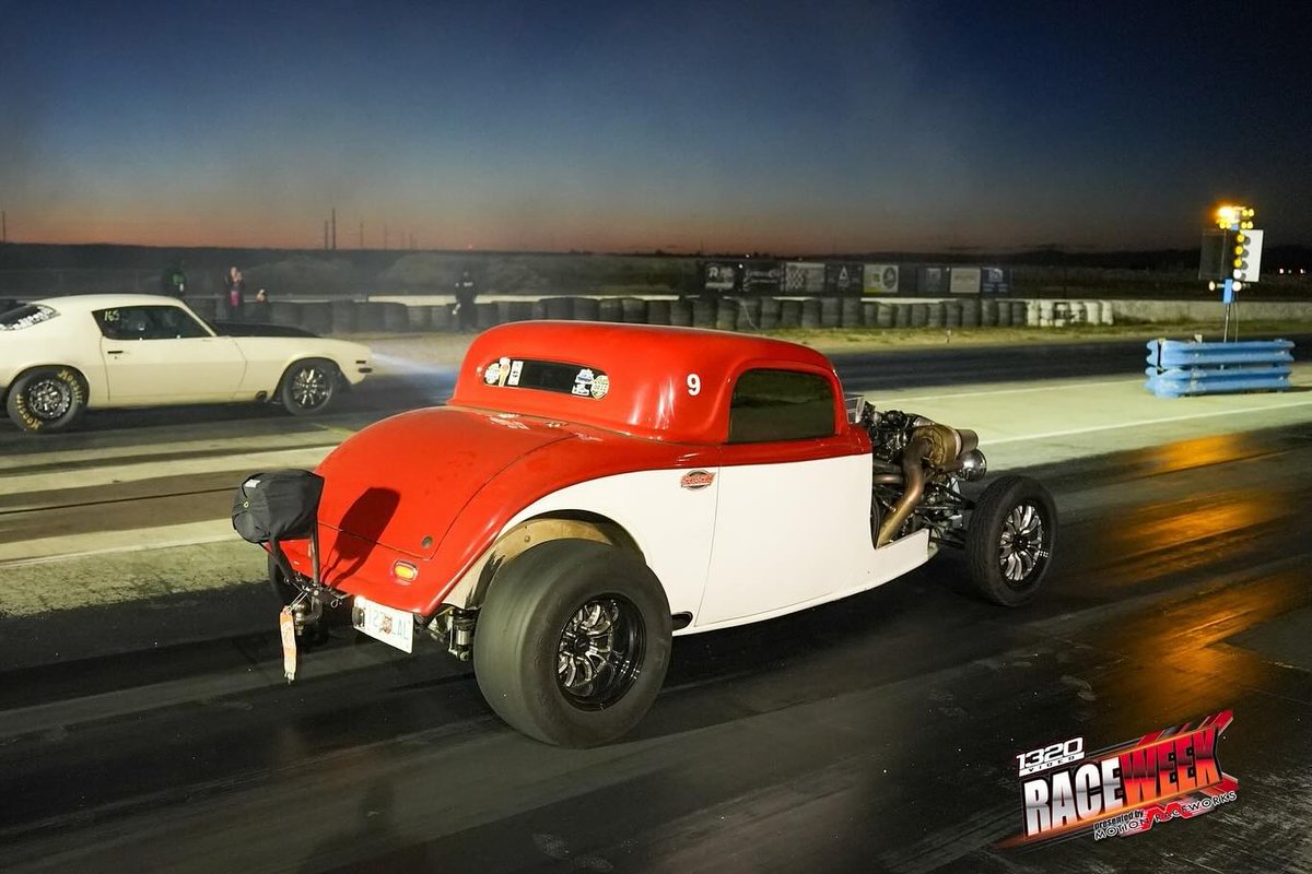 FactoryFive's tweet photo. Chris H. &amp; his #factoryfive #hothod set a new record during #rockymountainraceweek with an impressive drag time of 8.53 secs! Read Chris’s Rocky Mountain Race Week adventure here: https://t.co/feJVHdlLR2

#hotrodder #hotrodding #dragracing #carculture #builtnotbought #racecar https://t.co/IUWJcs2fCW