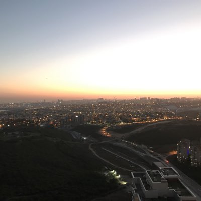 khannaq's tweet photo. #NewProfilePic https://t.co/6PfWuPEp4c