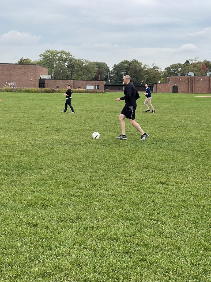 Abbey Cisneros tweet media