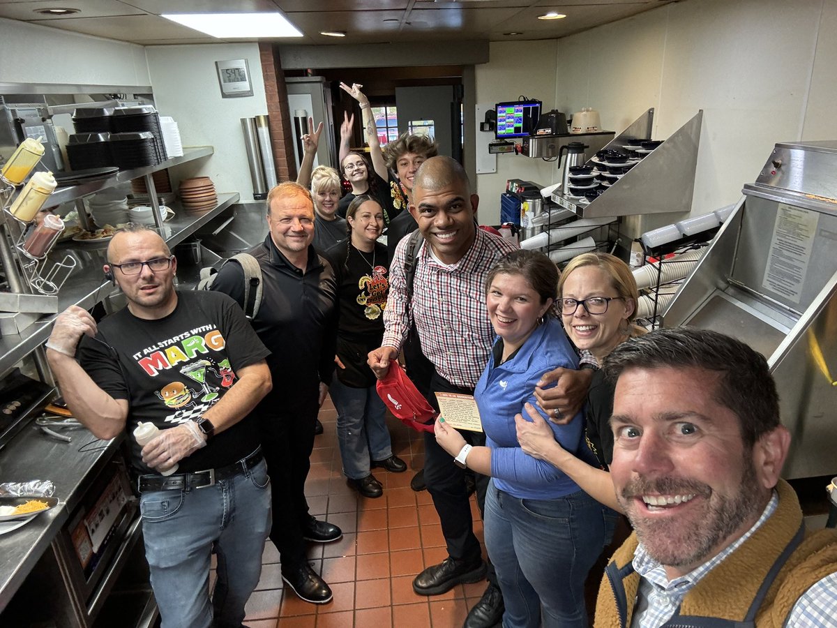 doug comings tweet media