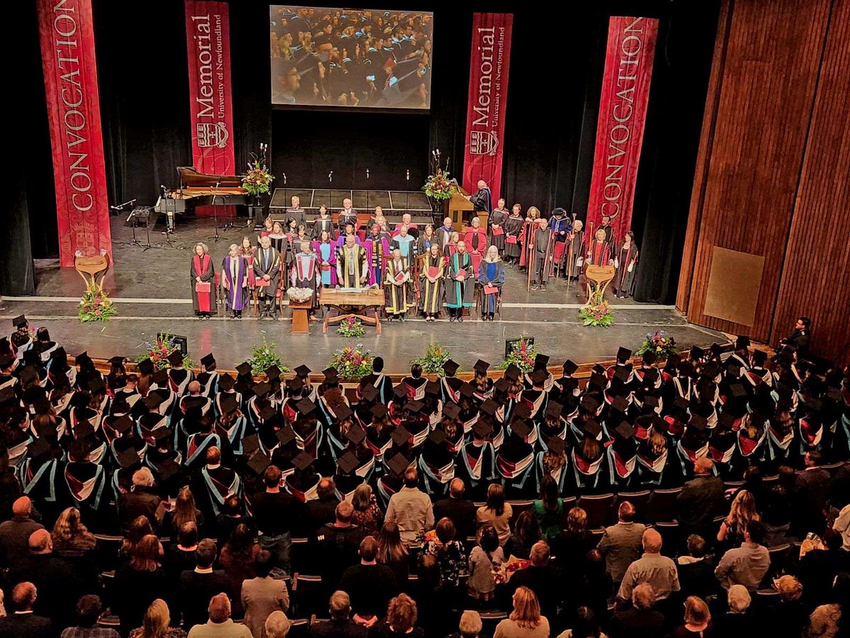 The third and final session of #MUNgrad2023 is underway! Congratulations to all of our graduates who crossed the stage today ☺️🎓