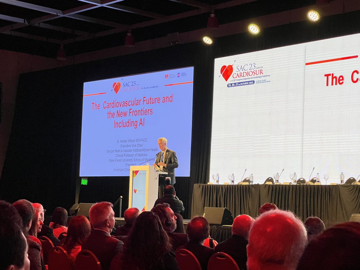 rochifromthesky's tweet photo. Doctor @HadleyWilsonMD president of @ACCinTouch at the opening ceremony of the Argentine Congress of Cardiology #SAC23 #CARDIOSUR https://t.co/CYXYB6J5V1