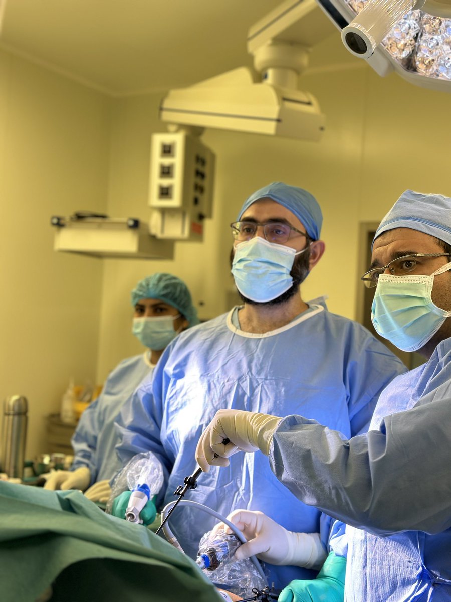 نعمل بجد واجتهاد وإخلاص من اجل تقديم افضل الرعاية الصحية والطبية لمرضانا
#تجميل
#تكميم
#الكويت