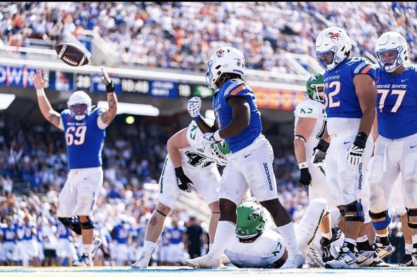 I’m truly blessed to receive all of these honors recently. I want to show some love to my o-lineman. I appreciate you guys hard work in the trenches! I wouldn’t be able to do what I do without y’all.🤞🤝