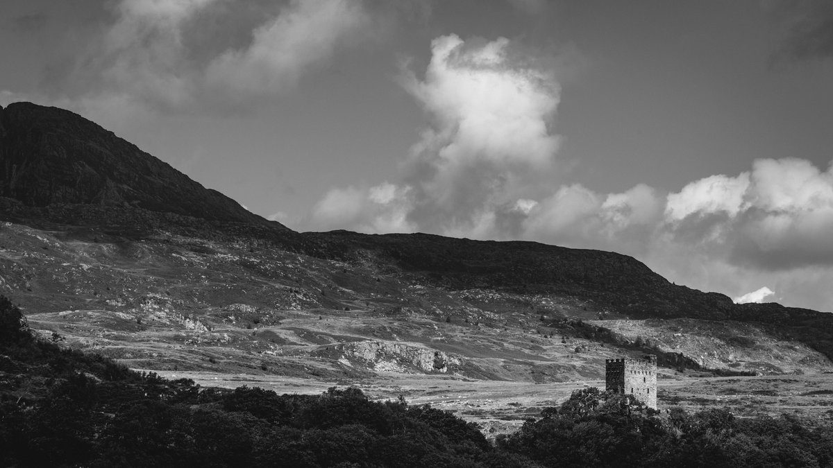 Castell Dolwyddelan
#photography #landscape