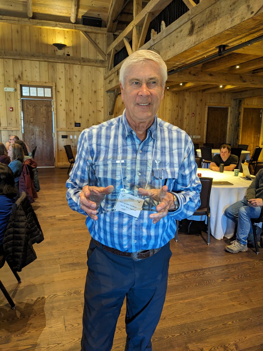 ATS_Assemblies's tweet photo. ๐It's a beautiful day for awards! The 2023 Grover Conference Terry Wagner Memorial Lecturer, Dr. Kurt Stenmark poses here with his award.
Congratulations Dr. Stenmark, and thank you for your work! ๐โโ๏ธ
#2023GroverConference #PrecisionMedicine #TheFutureIsNow https://t.co/DTL6oc3vI6