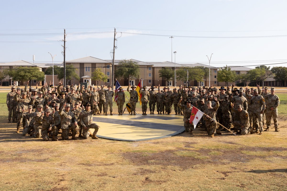 1stCavalryDiv's tweet photo. Yesterday we welcomed 119 new Troopers with a patching ceremony on Cooper Field after completing their Pegasus Troop in-processing.
Welcome to the First Team!!!!
#PeopleFirst | #cavready | #WelcomeToTheTeam | #CavStrong | #CavLegacy | @iii_corps | @FORSCOM https://t.co/VXVs8rRbWA