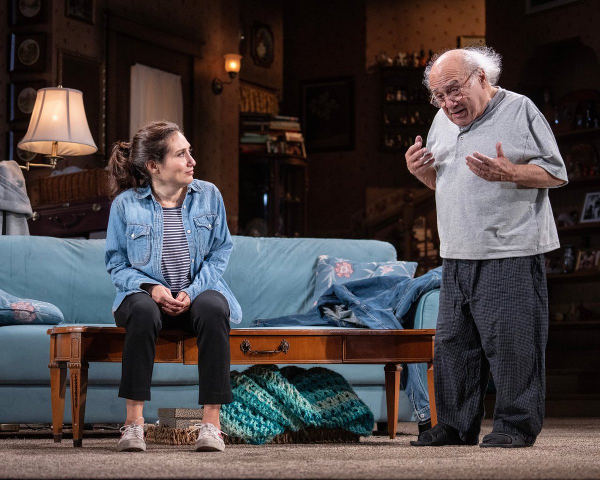broadwaycom's tweet photo. Take a look at I NEED THAT stars Danny DeVito, Lucy DeVito and Ray Anthony Thomas! The new Theresa Rebeck comedy is playing now at the American Airlines Theatre.

📸: Joan Marcus

https://t.co/vfV42IBH24

#broadway #bway #dannydevito #lucydevito #rayanthonythomas #ineedthat https://t.co/JrsD8RcBBa